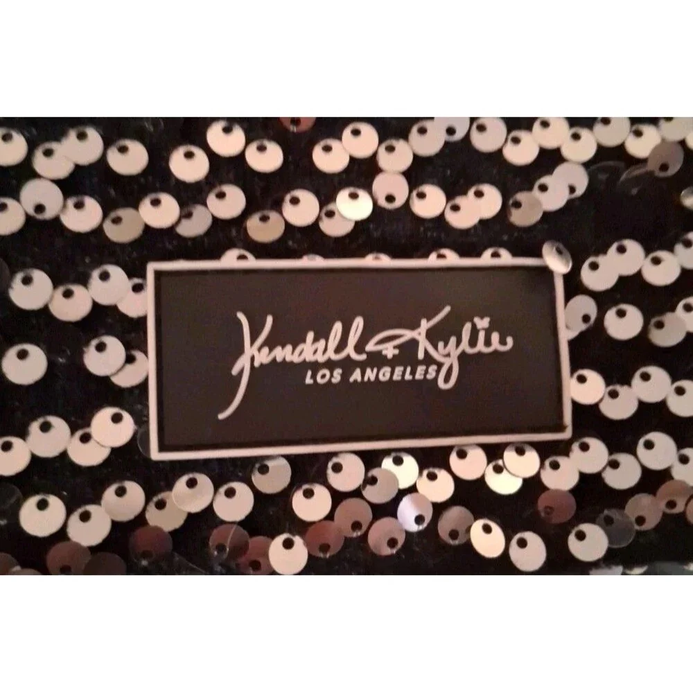 Kendall + Kylie Los Angeles Women's Makeup‎ Bag  Silver Black